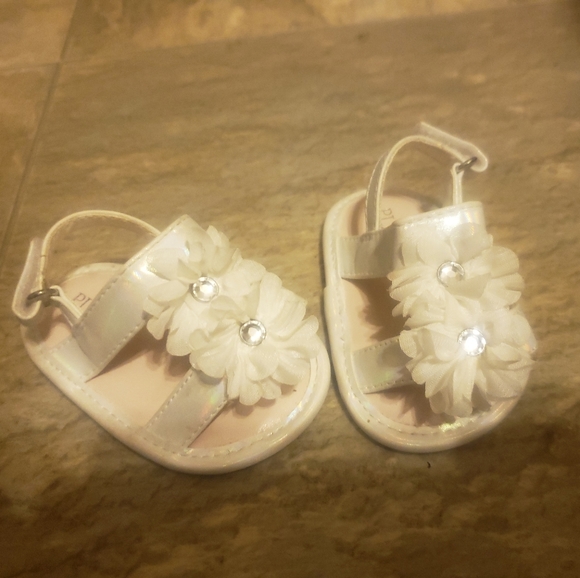Dress sandals - Picture 1 of 3